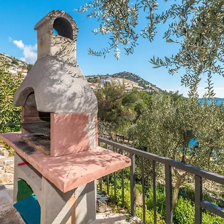 Apartman My Dalmatia - Beachfront Vanja With Sea View Terrace And Private Parking