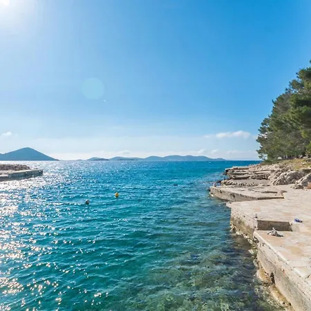 My Dalmatia - Beachfront Vanja With Sea View Terrace And Private Parking Apartment Drage