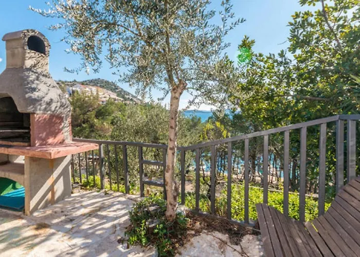 아파트 My Dalmatia - Beachfront Vanja With Sea View Terrace And Private Parking 드라게