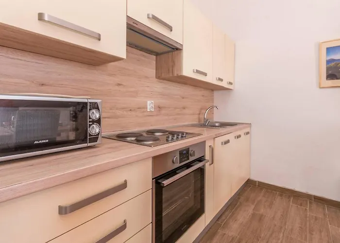 아파트 My Dalmatia - Beachfront Vanja With Sea View Terrace And Private Parking *